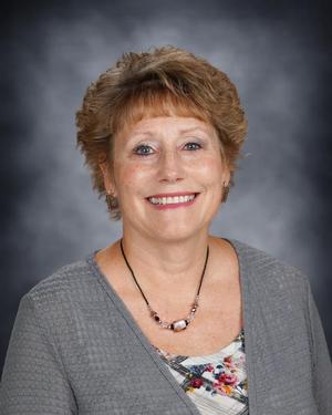 Schug, Lynette